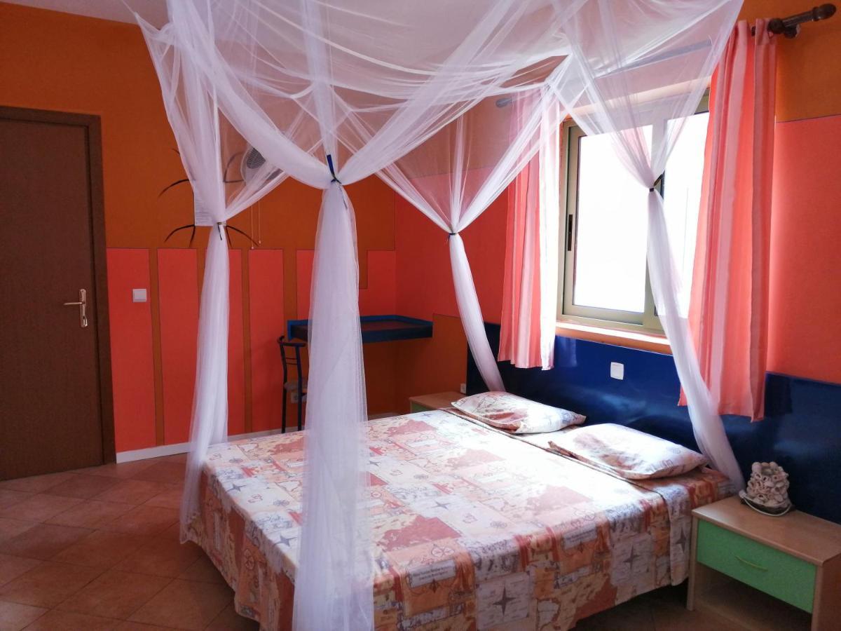 B&B Salinas Boa Vista Wifi Free Sal Rei Eksteriør billede
