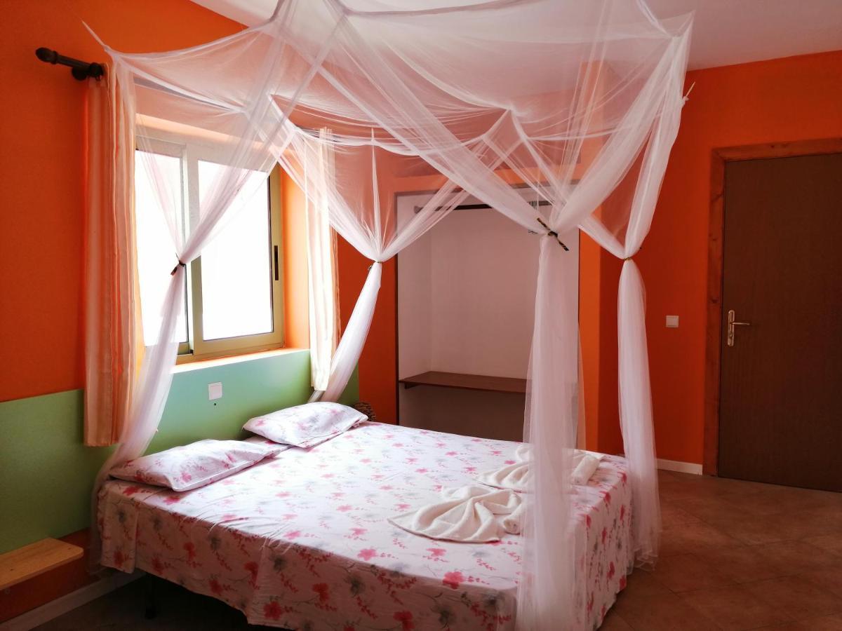 B&B Salinas Boa Vista Wifi Free Sal Rei Eksteriør billede