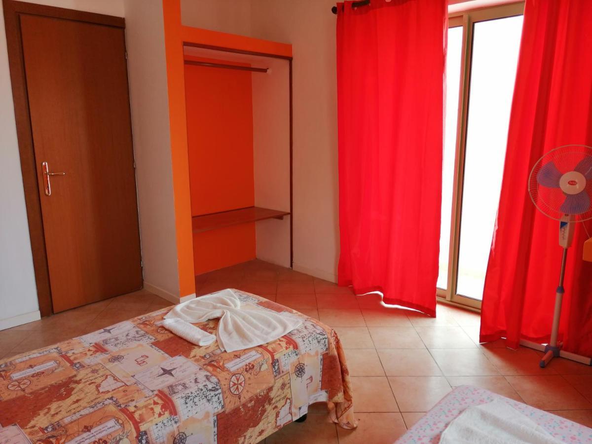 B&B Salinas Boa Vista Wifi Free Sal Rei Eksteriør billede